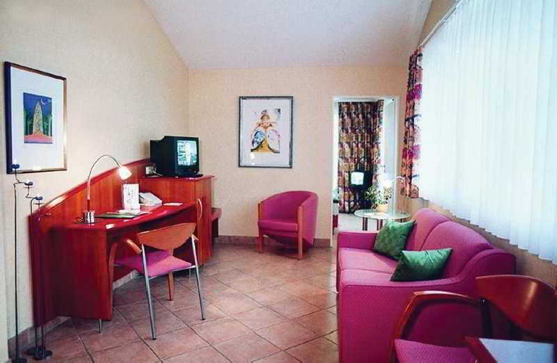 Hotel Mado Köln Rom bilde